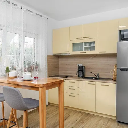 A4b By Interhome * Vodice