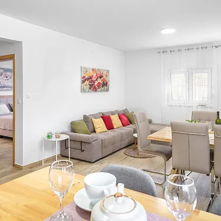 A4b By Interhome Apartman *