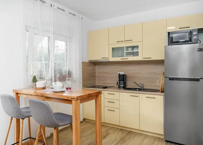 A4b By Interhome * Vodice